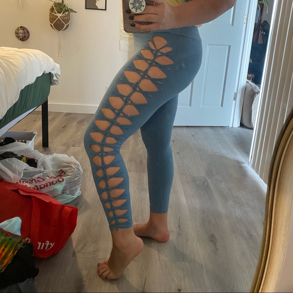 braided leggings